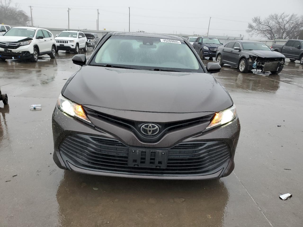 2018 TOYOTA CAMRY L - Фото 5