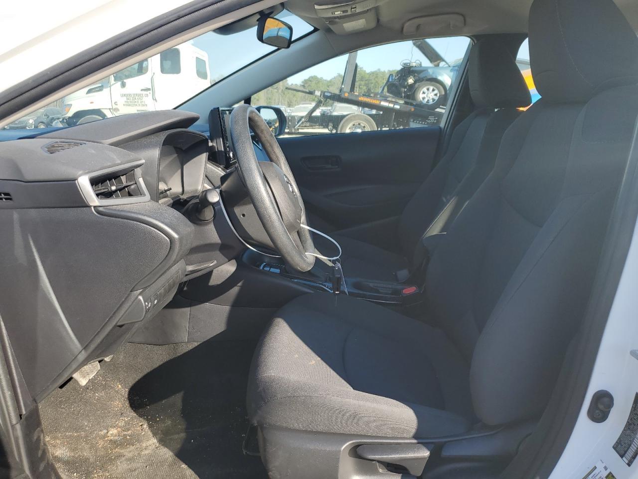 2022 TOYOTA COROLLA LE - Фото 7