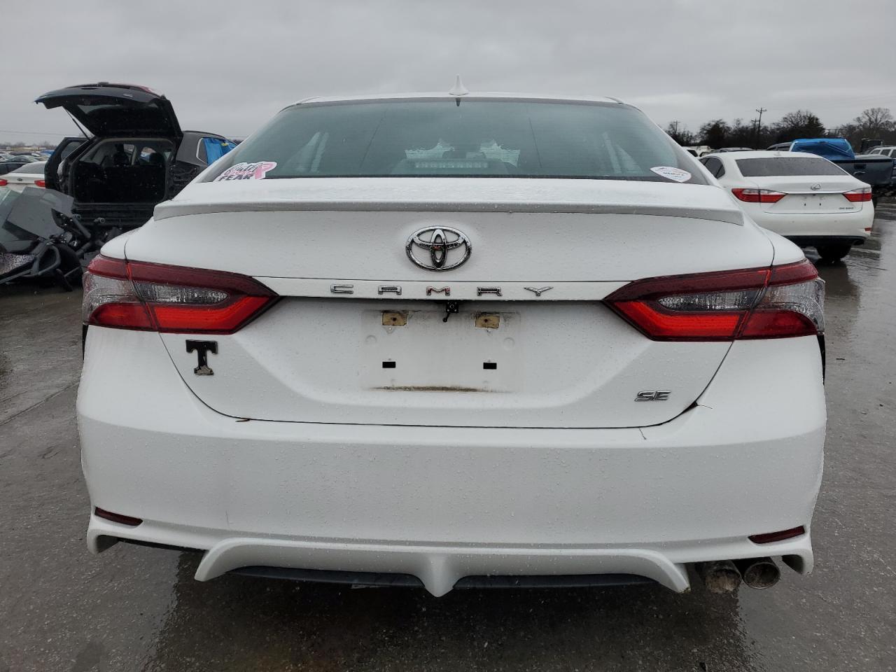 2021 TOYOTA CAMRY SE - Image 6