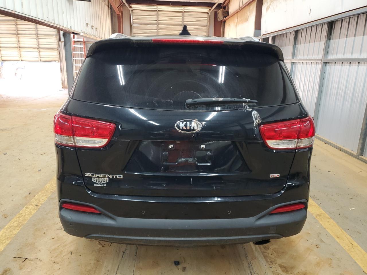 2016 KIA SORENTO LX - Image 6