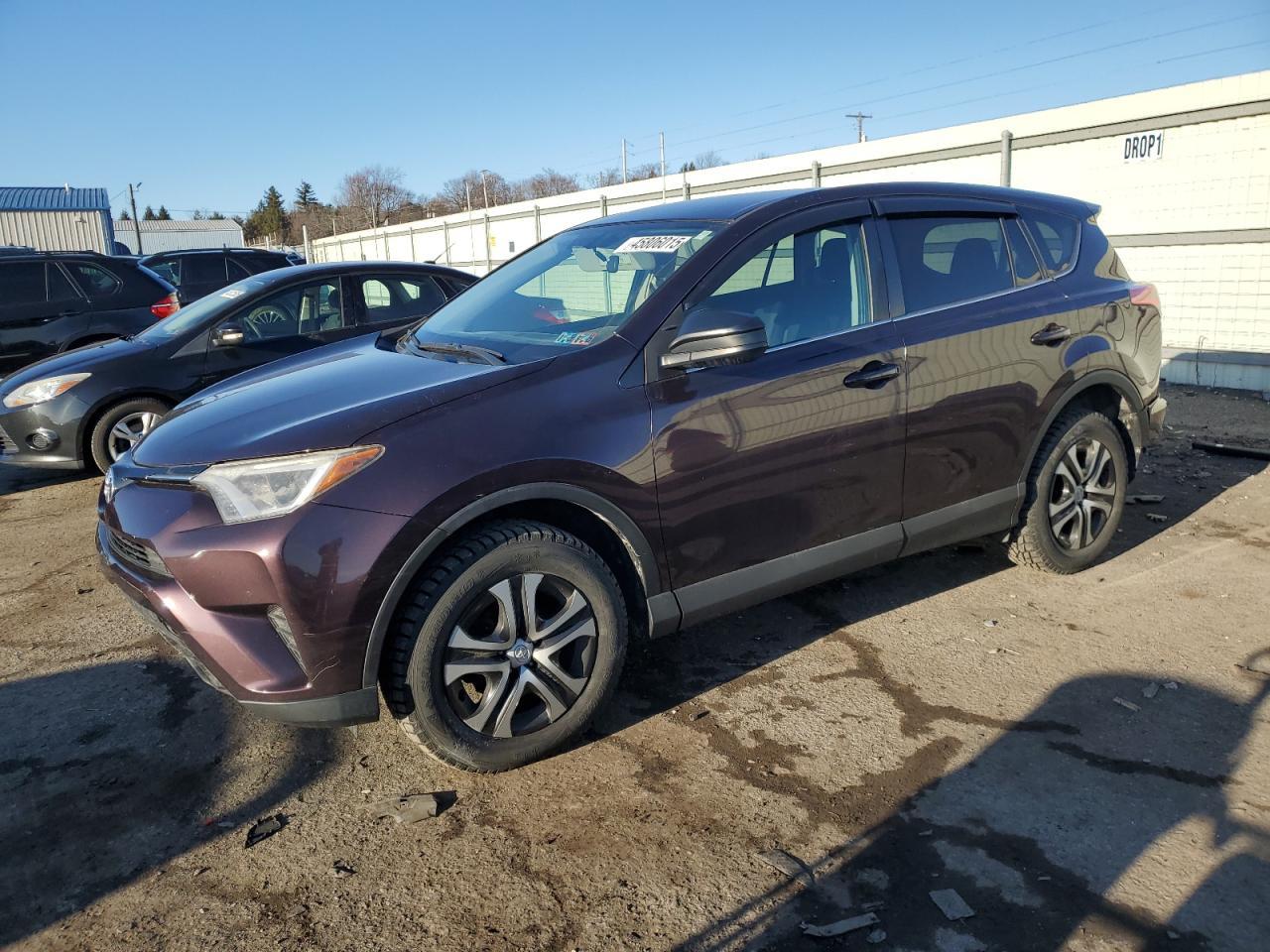 2016 TOYOTA RAV4 LE