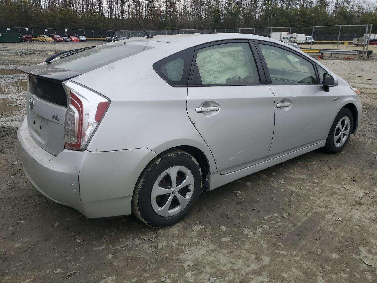 2015 TOYOTA PRIUS - Фото 3
