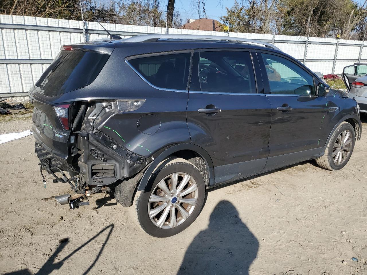 2017 FORD ESCAPE TIT - Image 3