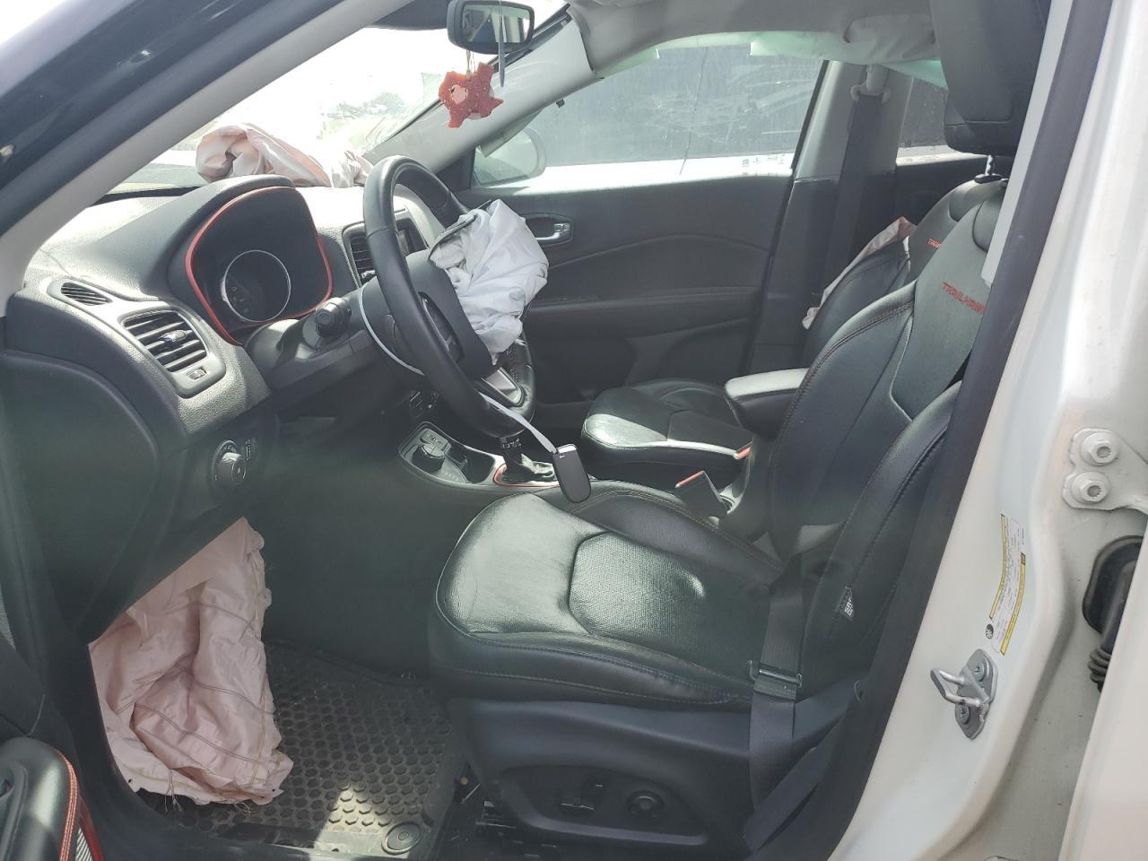 2019 JEEP COMPASS TR - Image 7