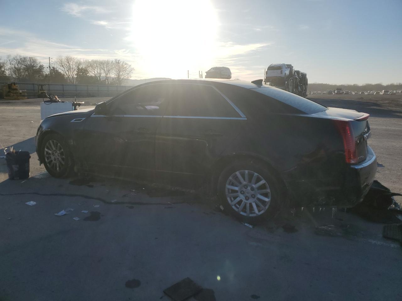 2011 CADILLAC CTS LUXURY - Image 2