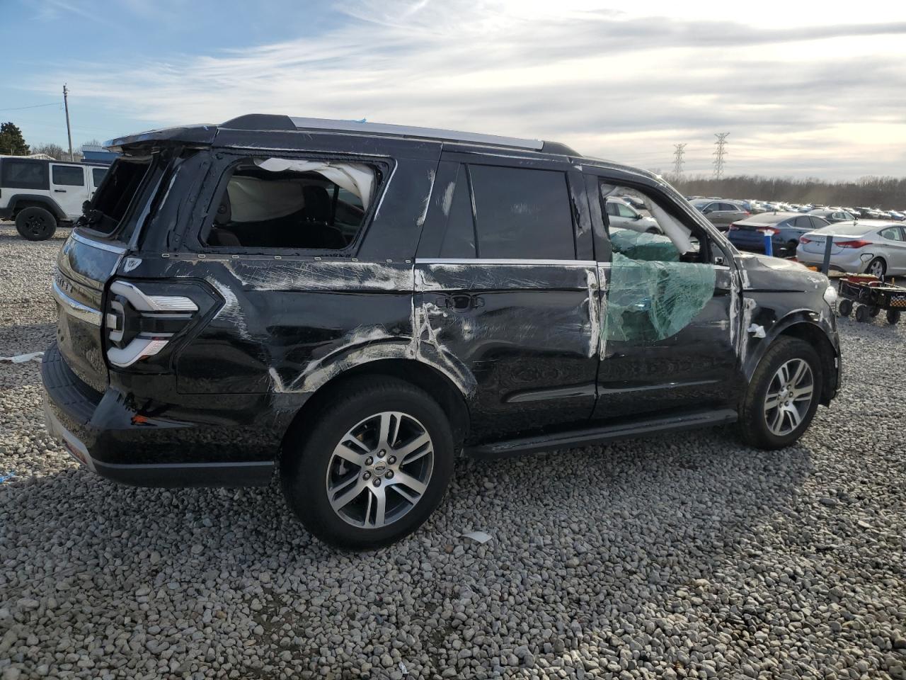 2024 FORD EXPEDITION - Фото 3