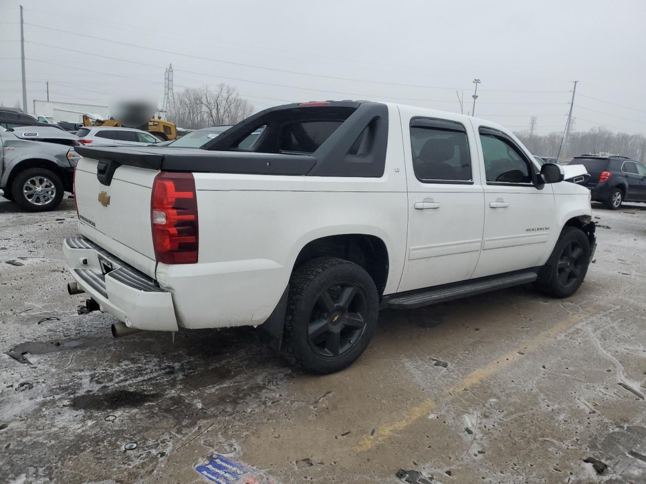 2012 CHEVROLET AVALANCHE - Фото 3