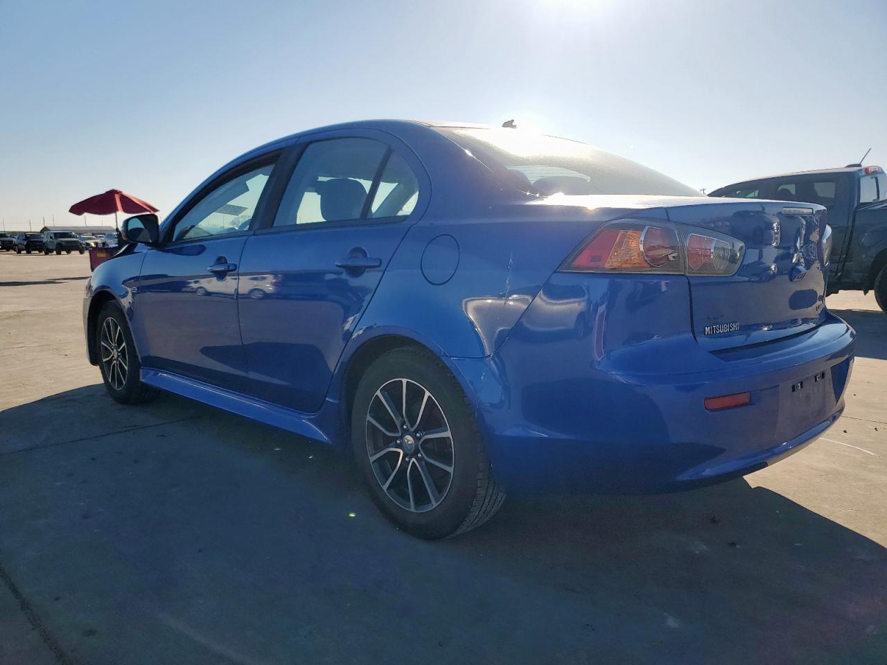 2017 MITSUBISHI LANCER ES - Фото 2