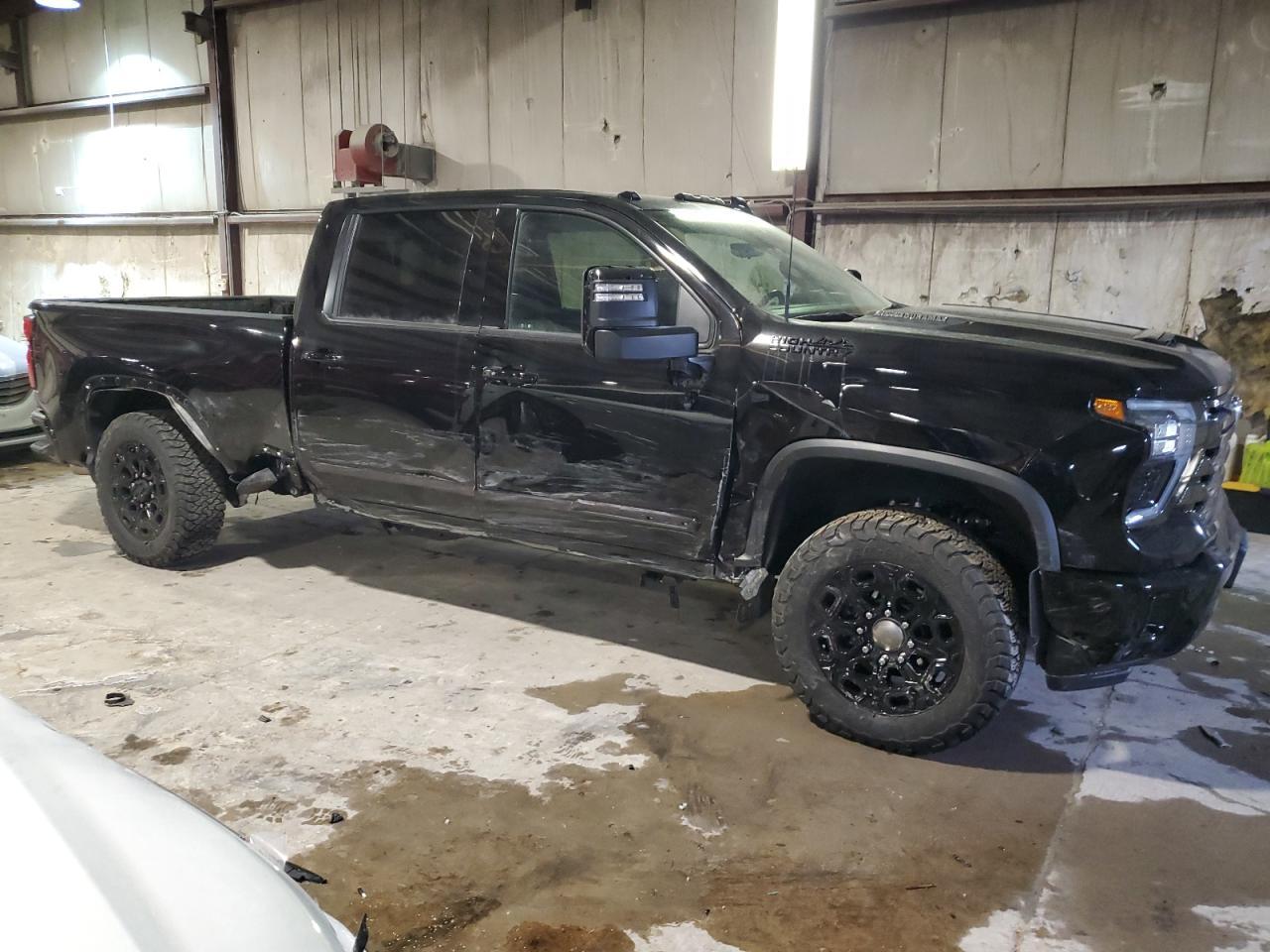 2024 CHEVROLET SILVERADO - Image 4
