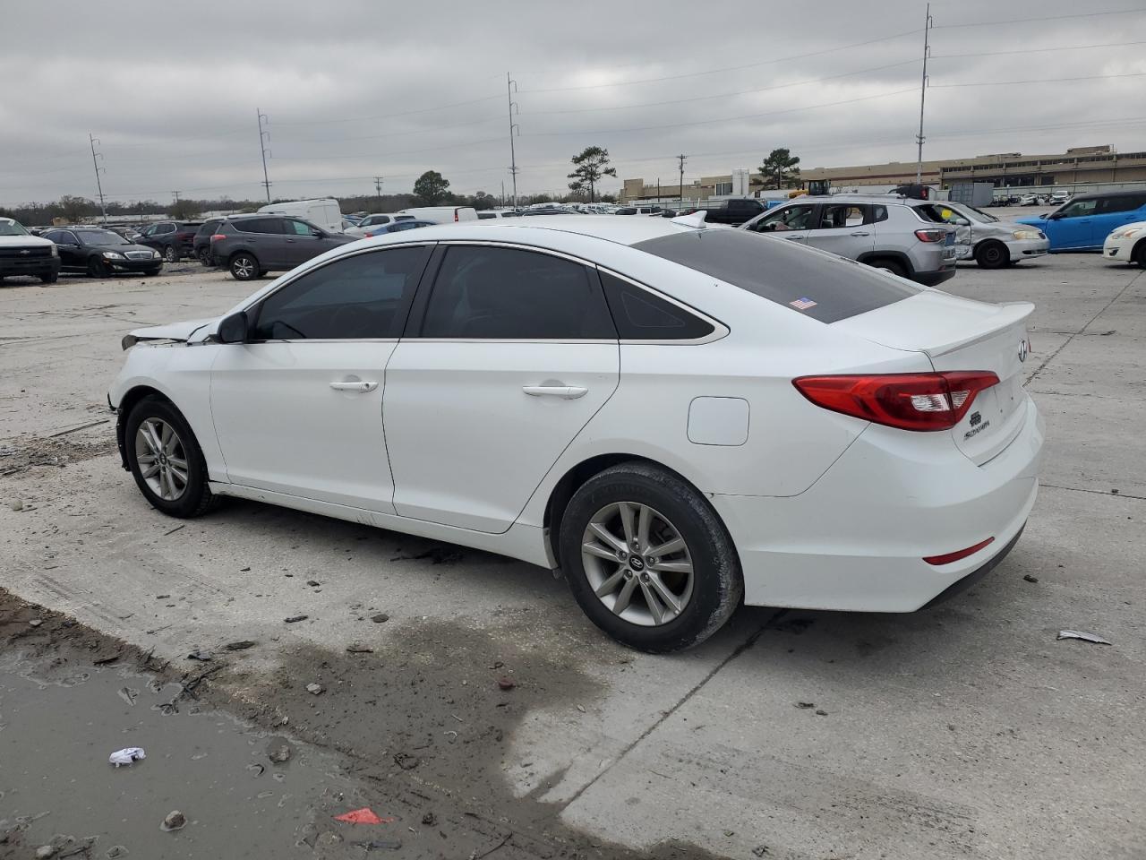 2017 HYUNDAI SONATA SE - Фото 2