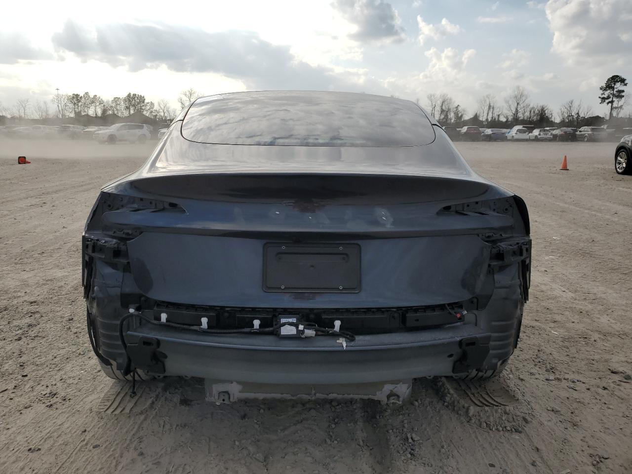2024 TESLA MODEL 3 - Image 6