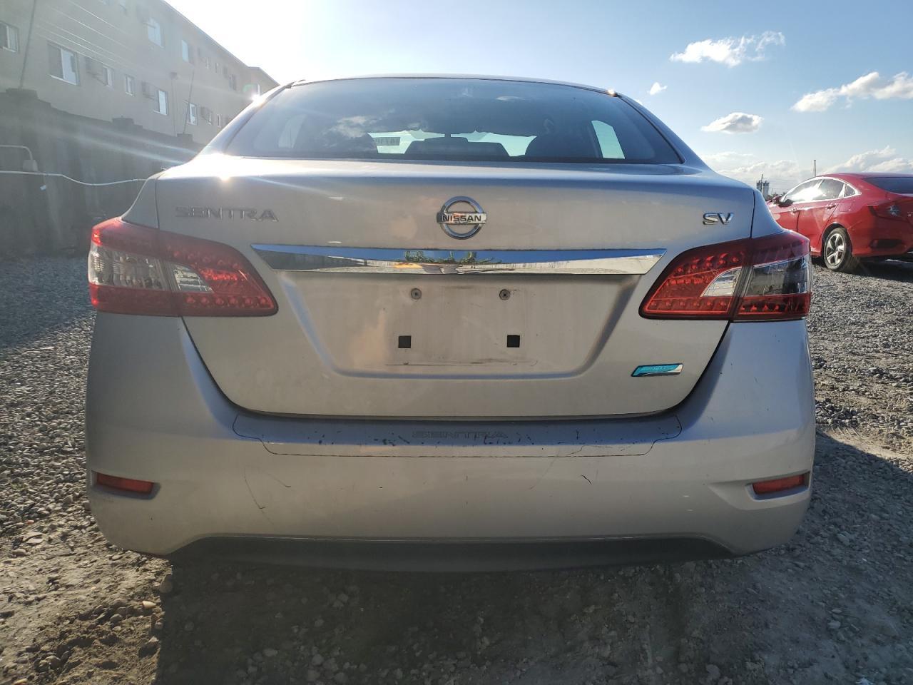 2013 NISSAN SENTRA S - Фото 6