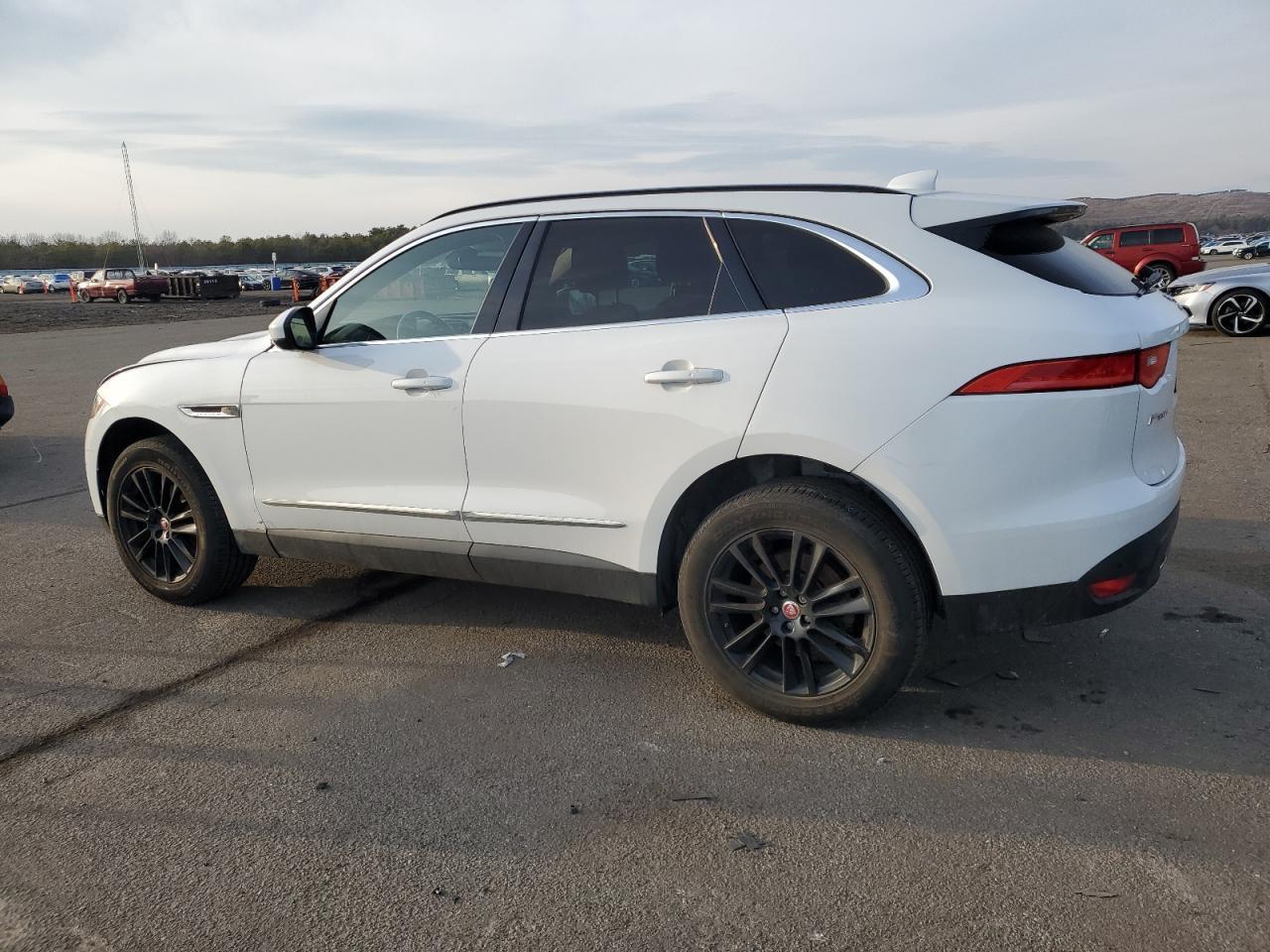 2019 JAGUAR F-PACE PRE - Image 2
