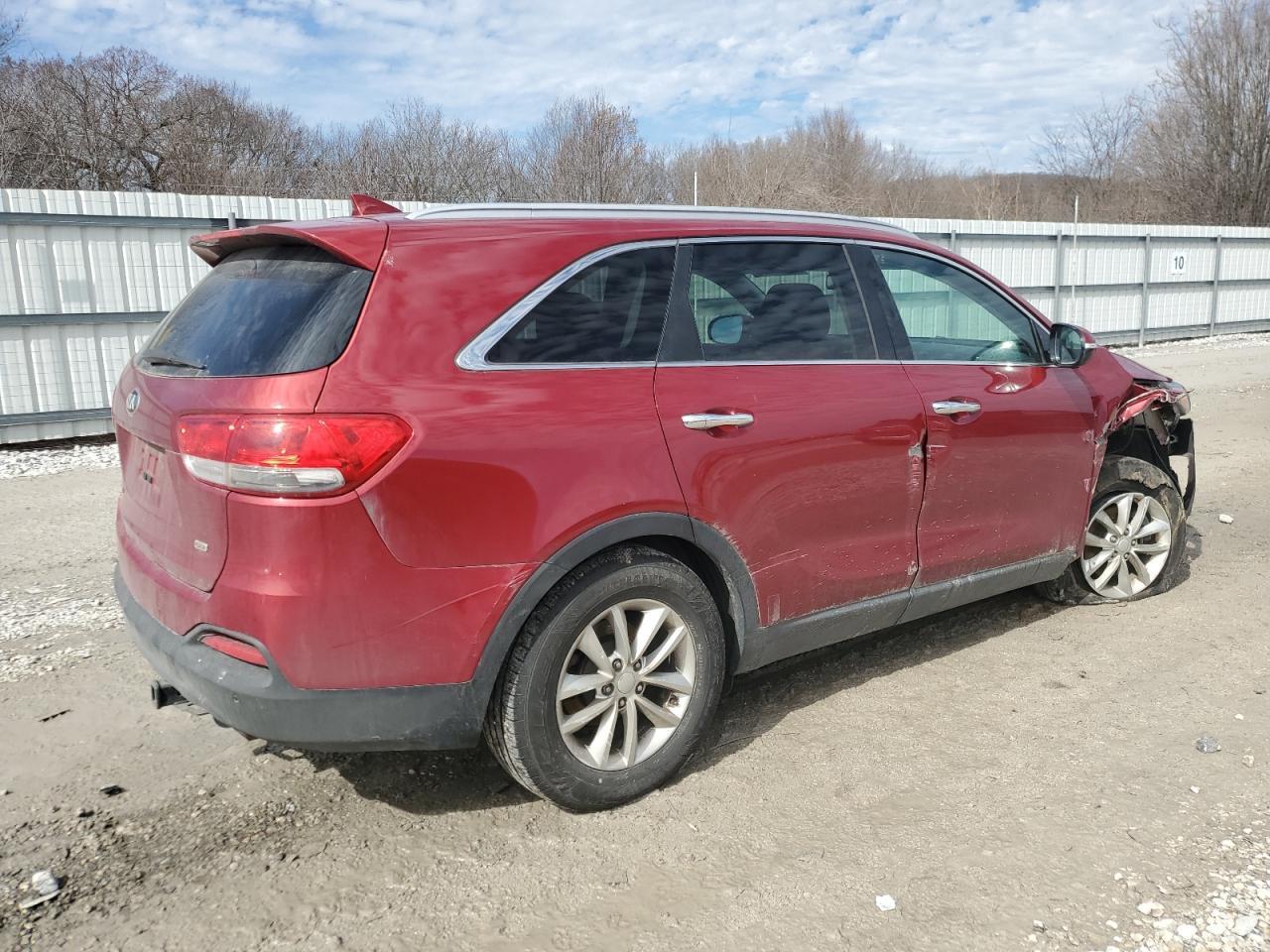 2016 KIA SORENTO LX - Image 3