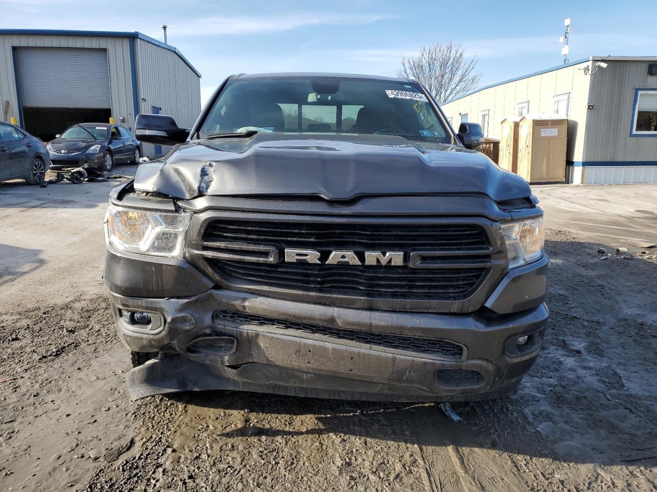 2019 RAM 1500 BIG H - Фото 5