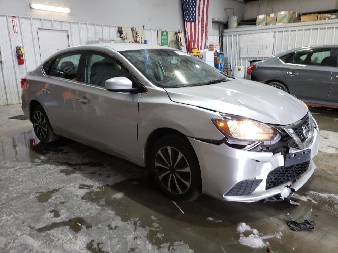 2017 NISSAN SENTRA S - Фото 4