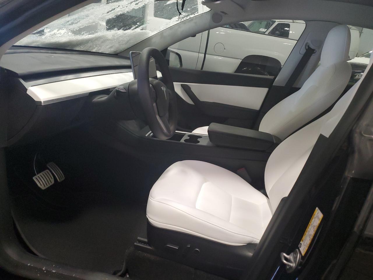 2022 TESLA MODEL Y - Фото 7
