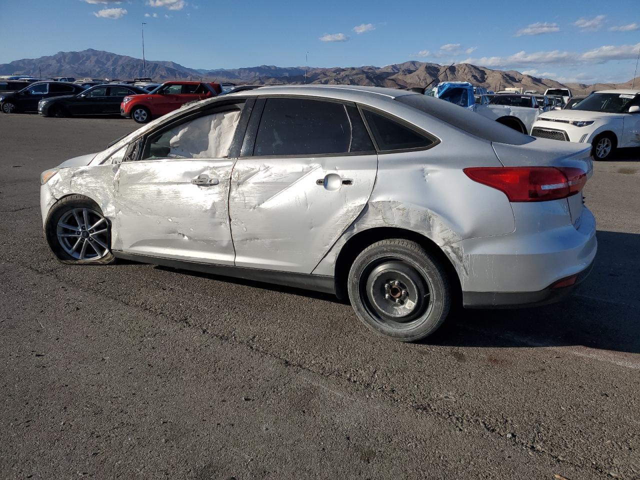 2016 FORD FOCUS SE - Фото 2