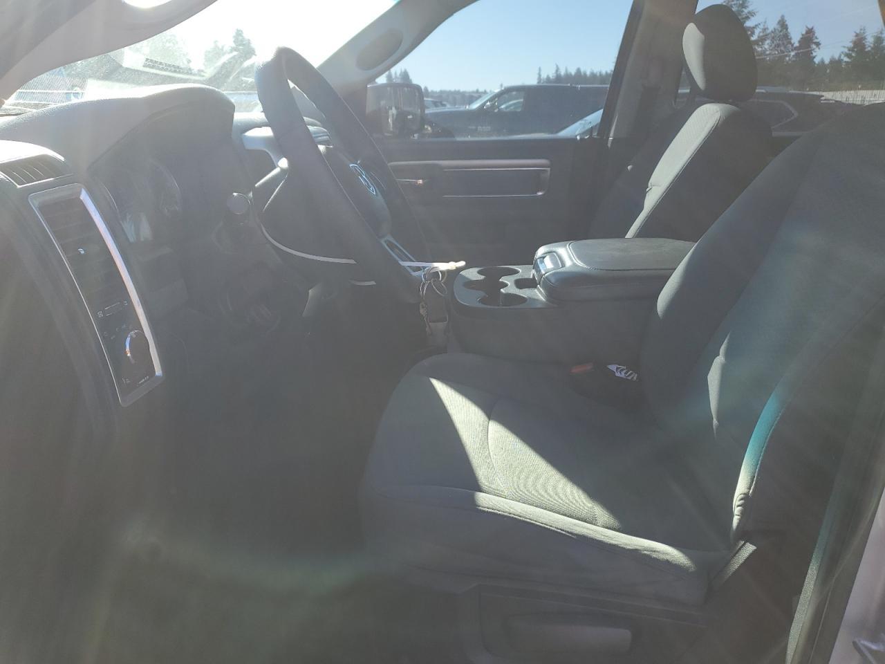 2017 RAM 1500 SLT - Image 7