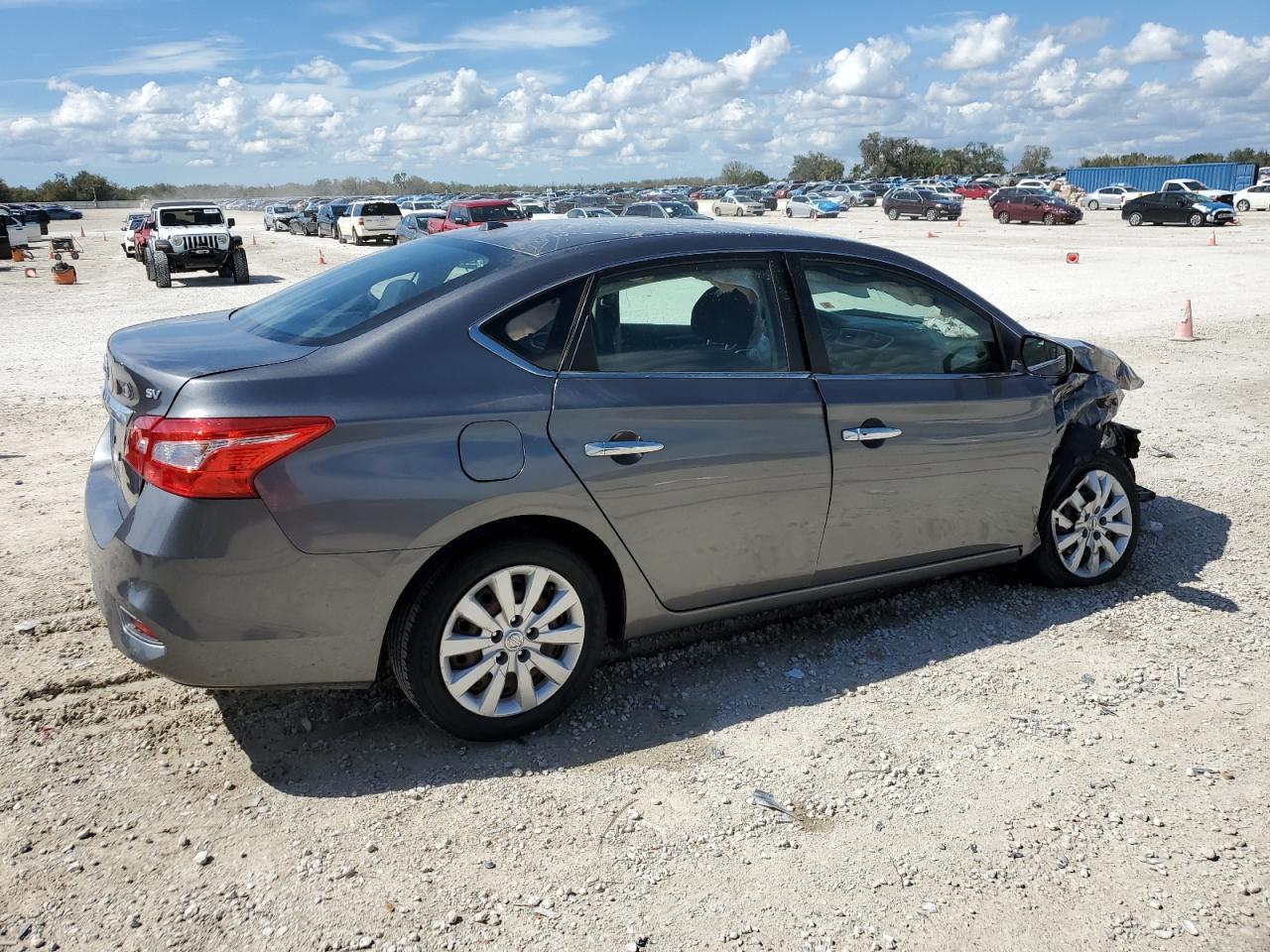 2017 NISSAN SENTRA S - Фото 3