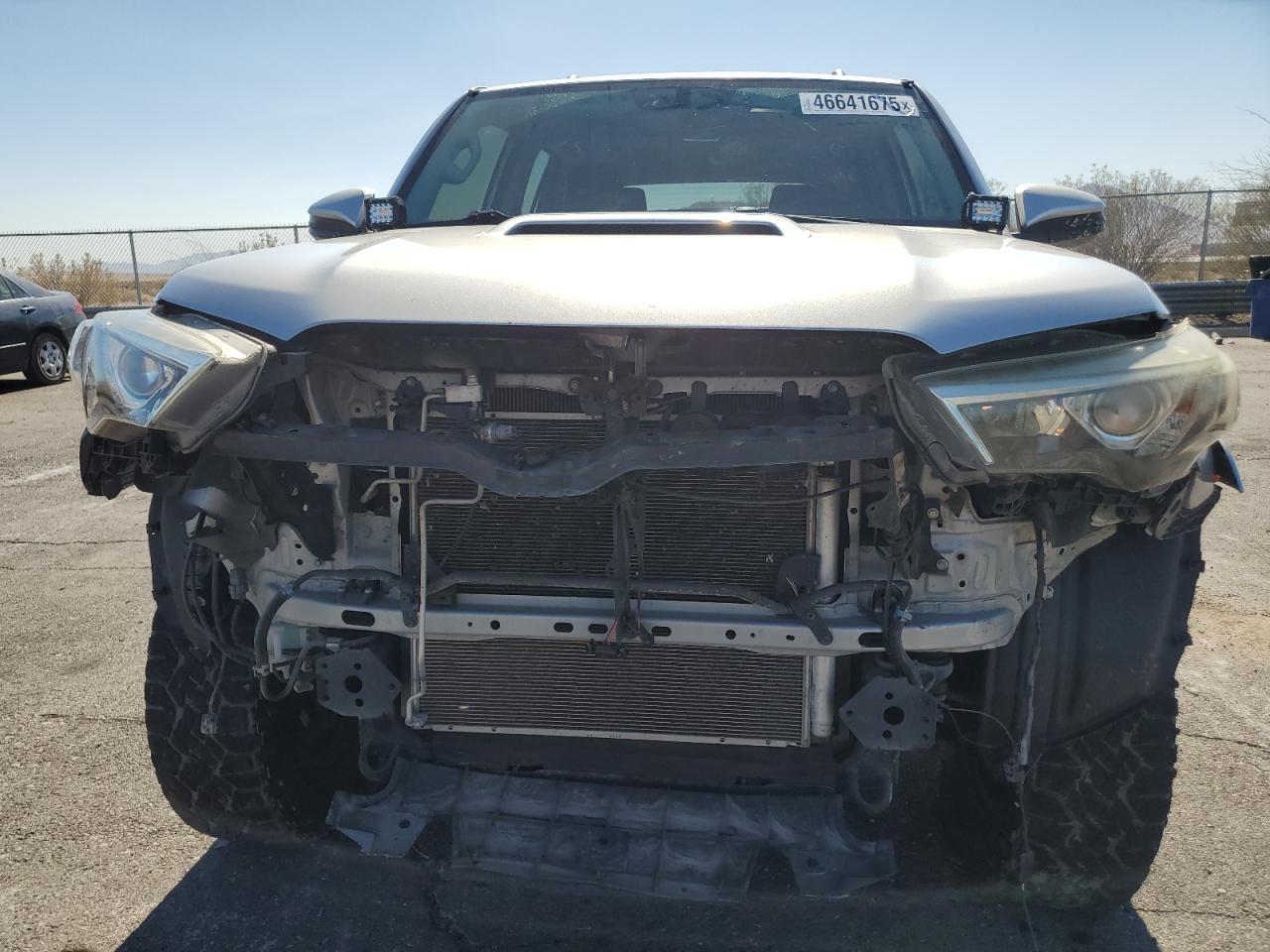 2018 TOYOTA 4RUNNER SR - Фото 5