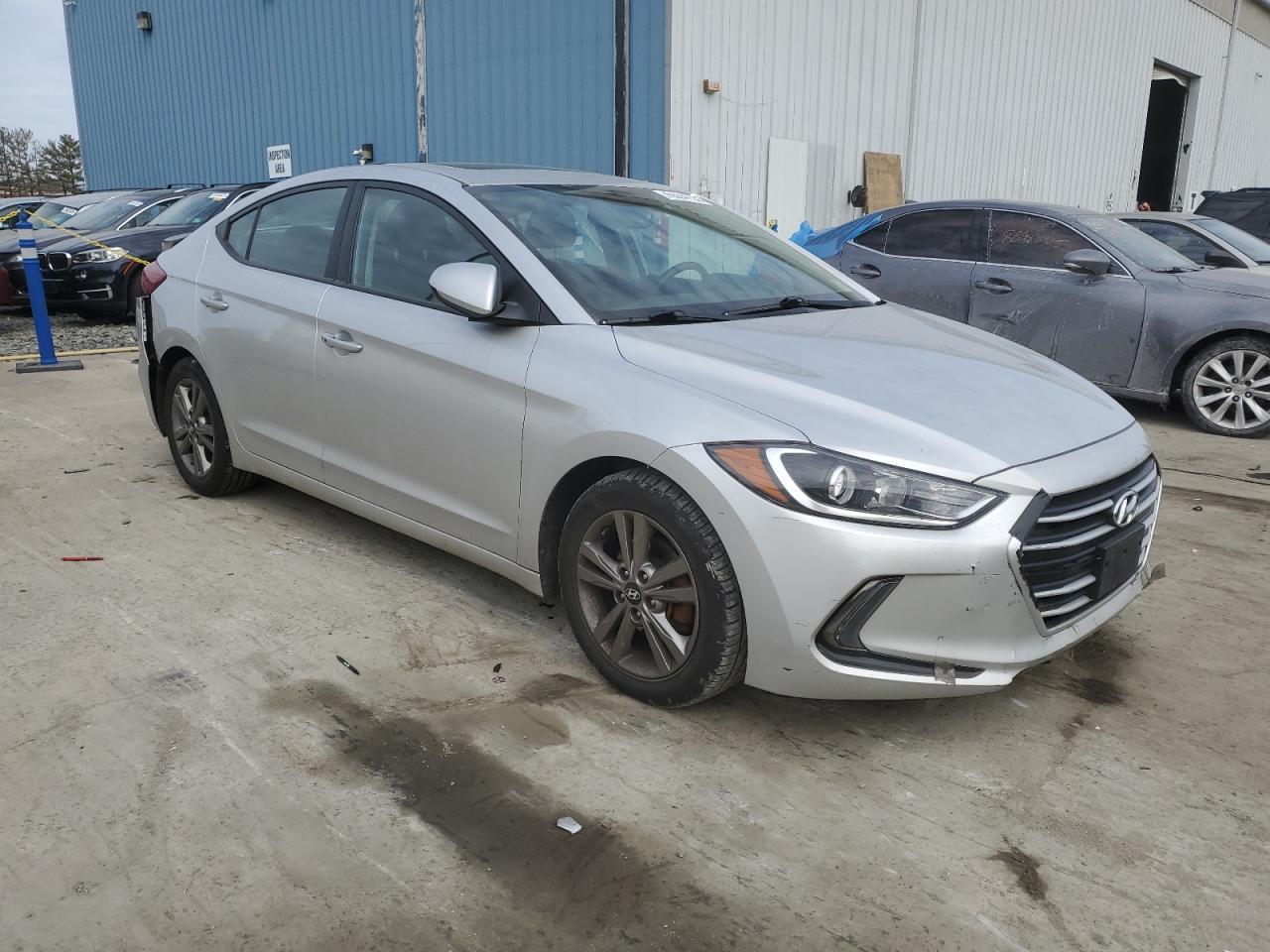 2018 HYUNDAI ELANTRA SE - Фото 4