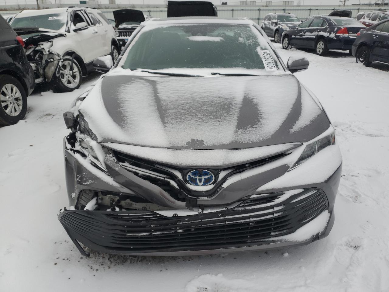 2020 TOYOTA CAMRY LE - Фото 5