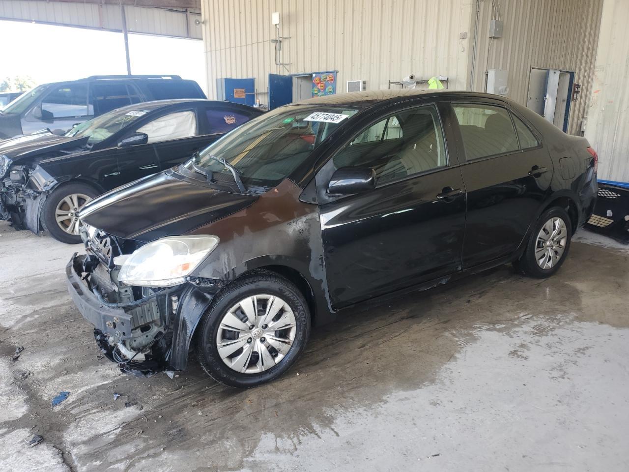 2012 TOYOTA YARIS