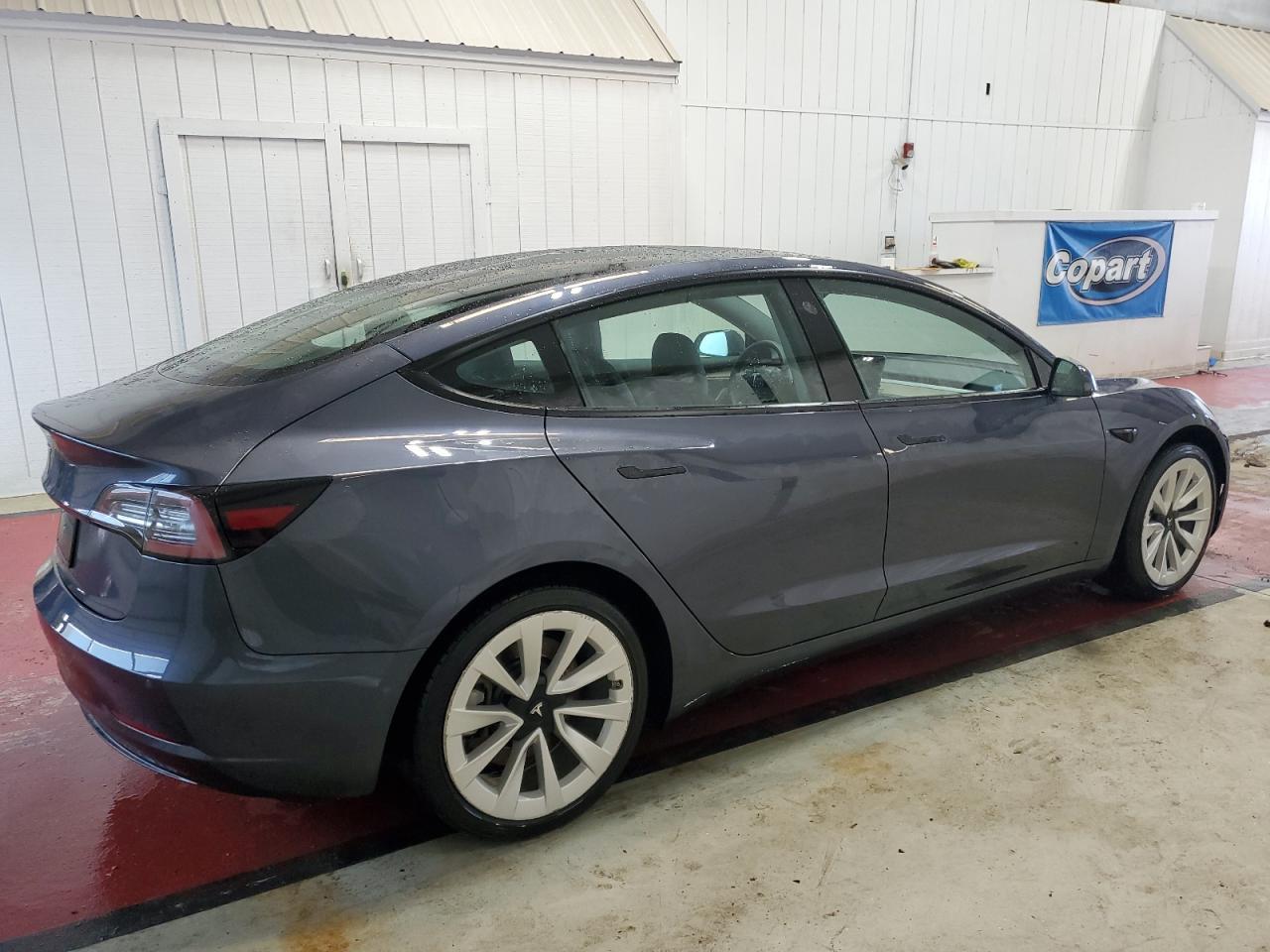 2022 TESLA MODEL 3 - Image 3
