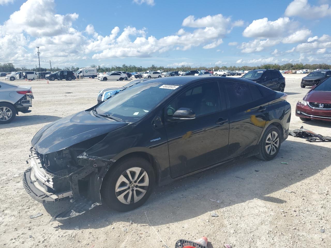 2018 TOYOTA PRIUS