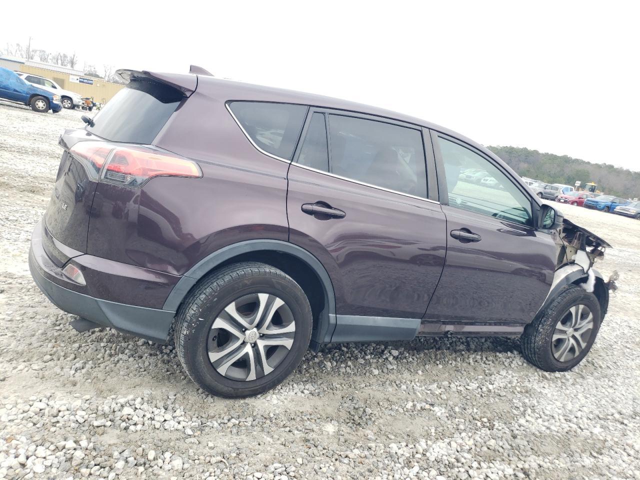 2018 TOYOTA RAV4 LE - Image 3