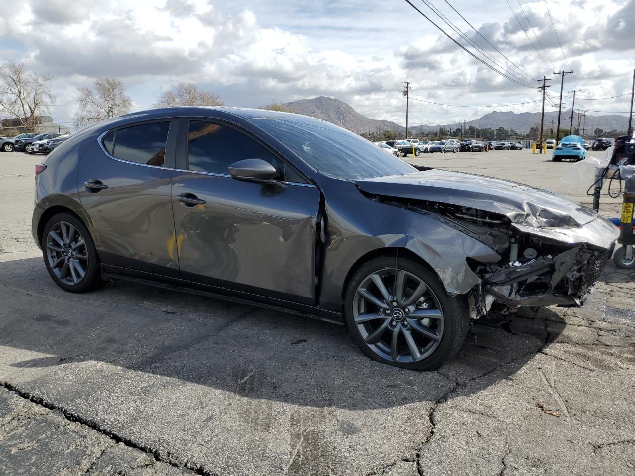 2023 MAZDA 3 PREFERRE - Image 4