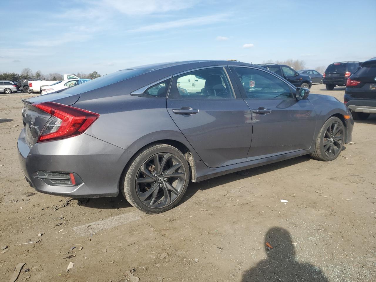 2019 HONDA CIVIC SPOR - Фото 3
