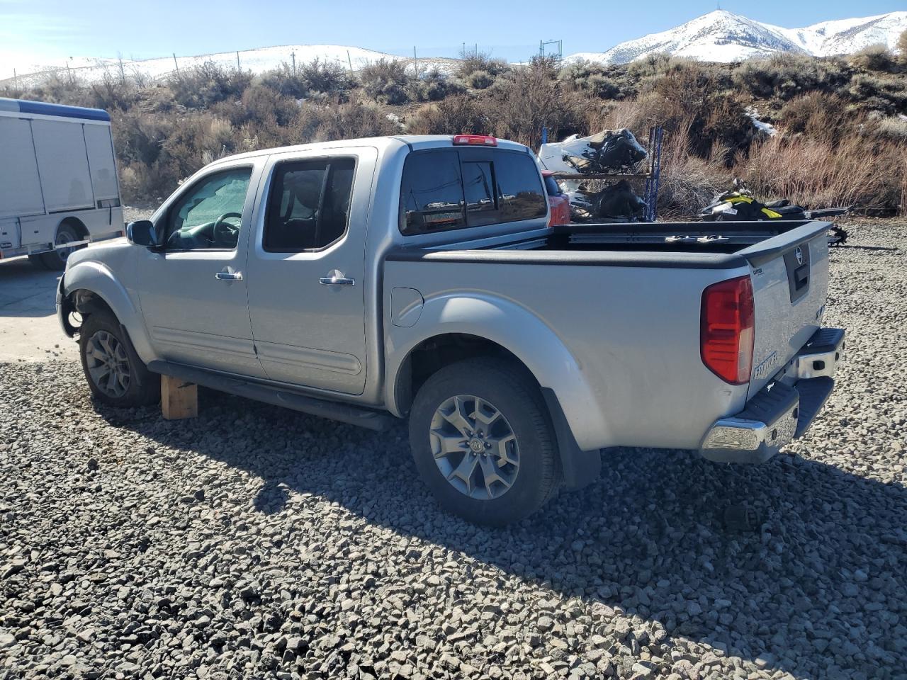2019 NISSAN FRONTIER S - Фото 2