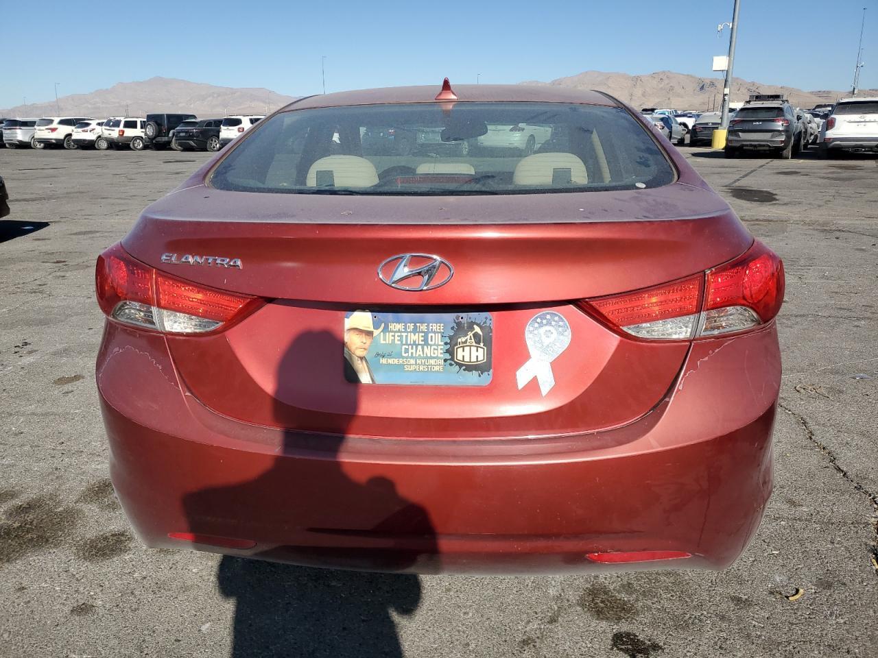 2013 HYUNDAI ELANTRA GL - Image 6