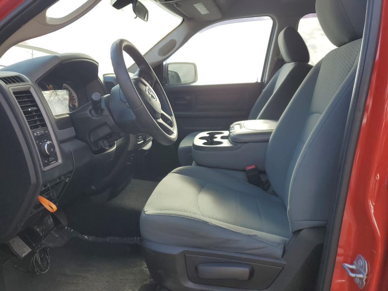 2018 RAM 1500 ST - Image 7