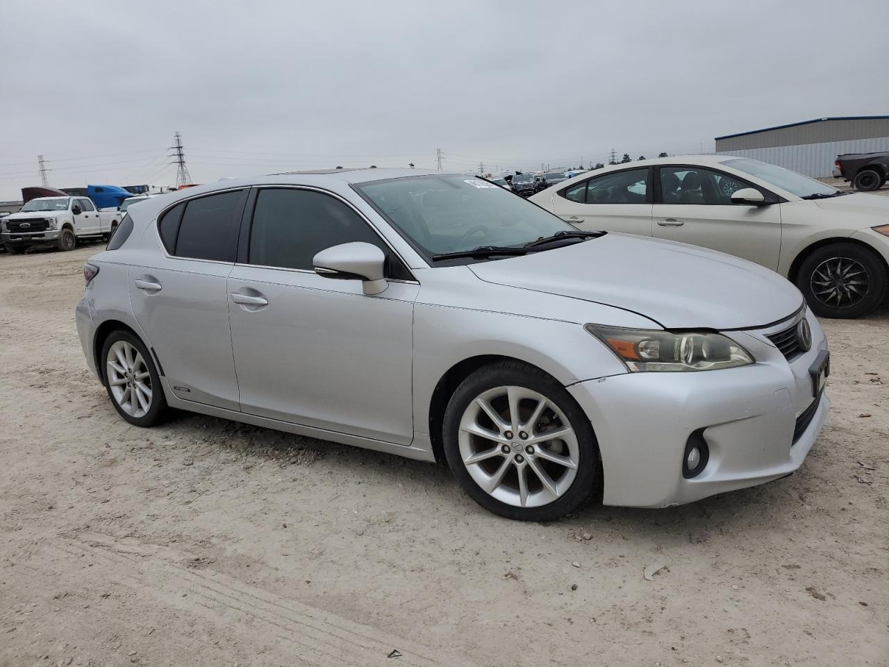2011 LEXUS CT 200 - Фото 4