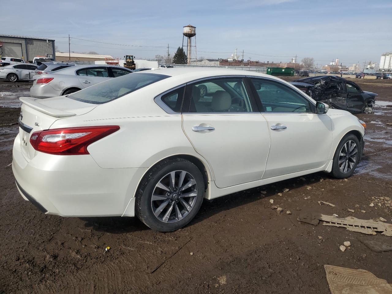 2016 NISSAN ALTIMA 2.5 - Фото 3