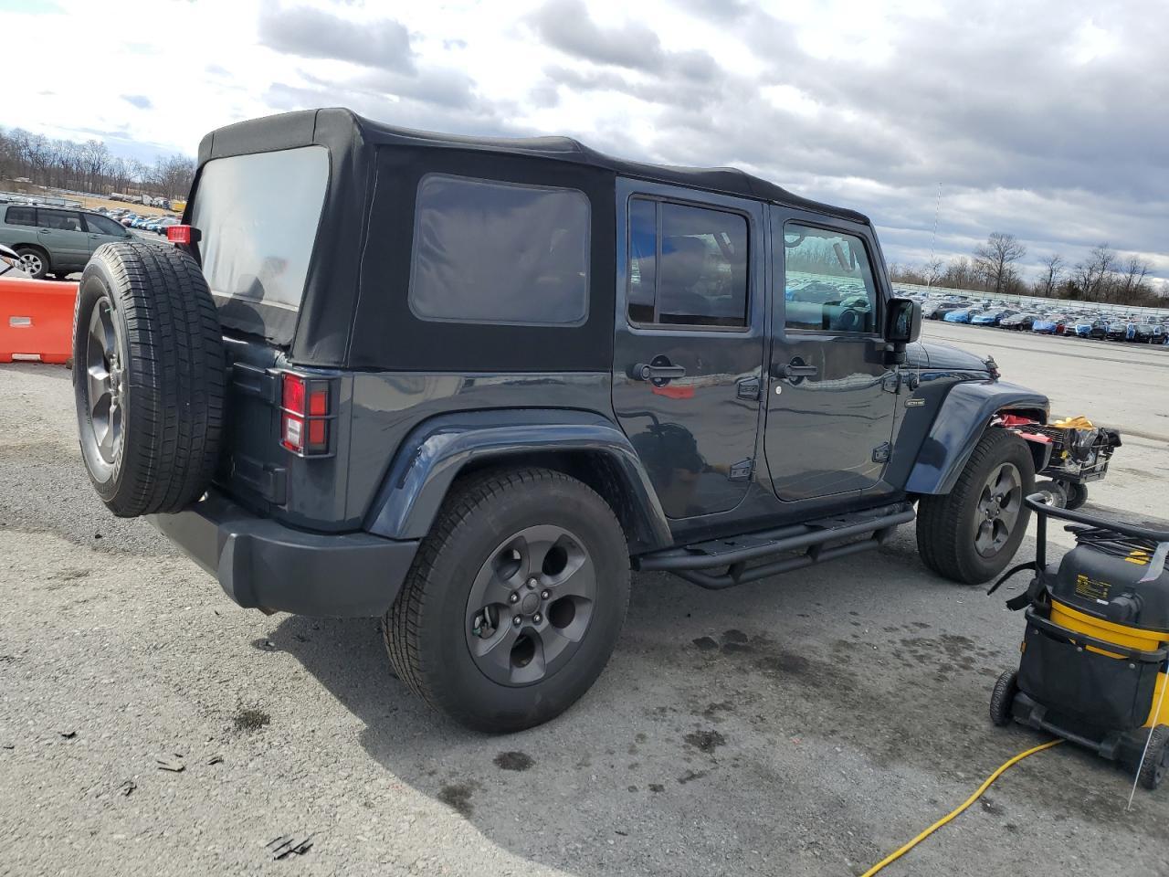 2017 JEEP WRANGLER U - Фото 3