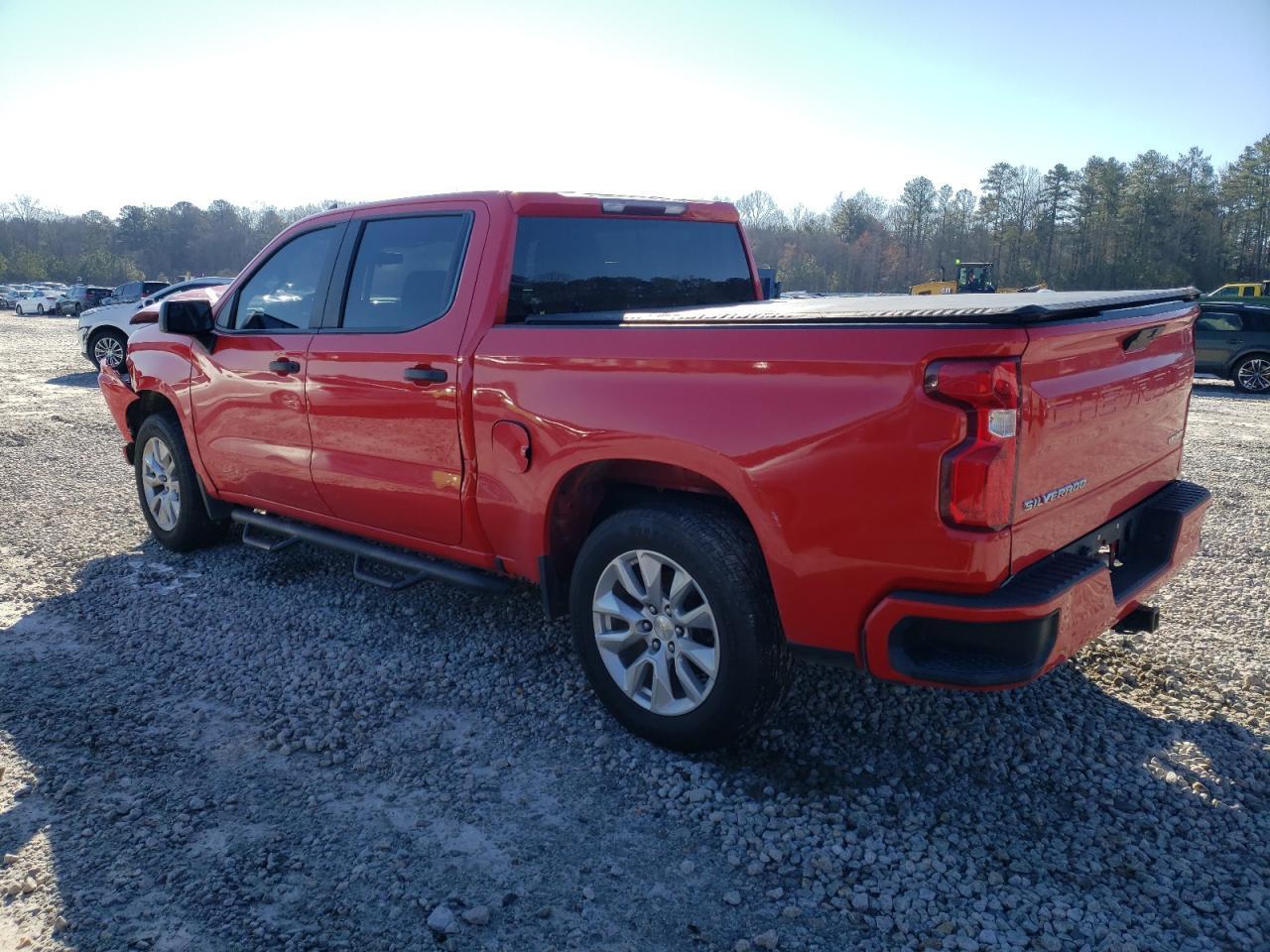 2019 CHEVROLET SILVERADO - Image 2