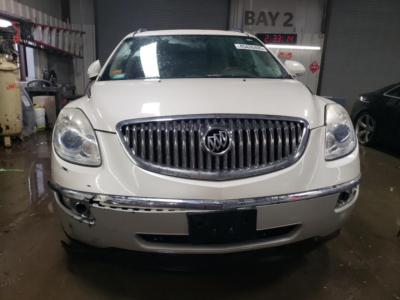 2011 BUICK ENCLAVE CX - Image 5