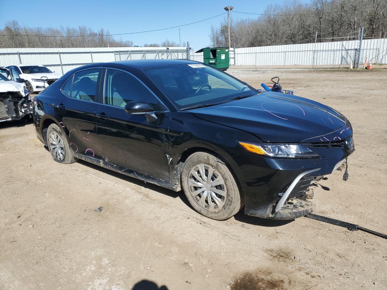 2023 TOYOTA CAMRY LE - Фото 4