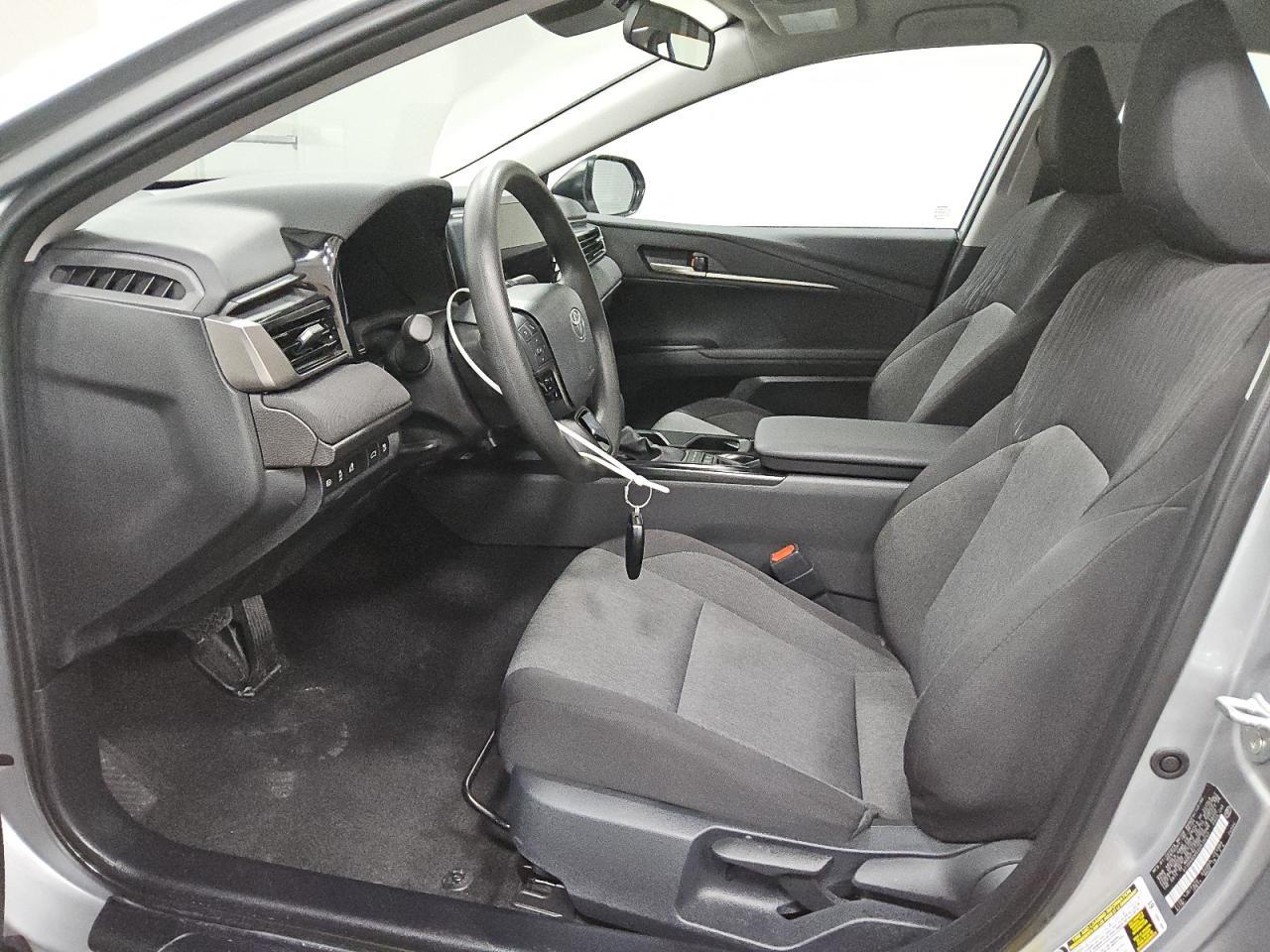 2025 TOYOTA CAMRY XSE - Image 7