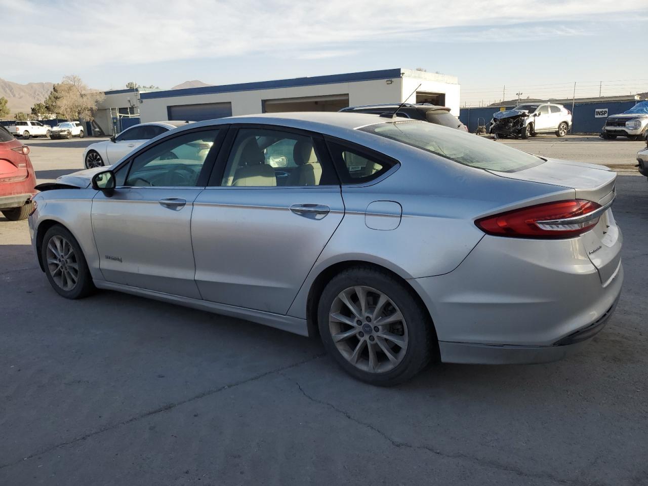 2017 FORD FUSION SE - Фото 2