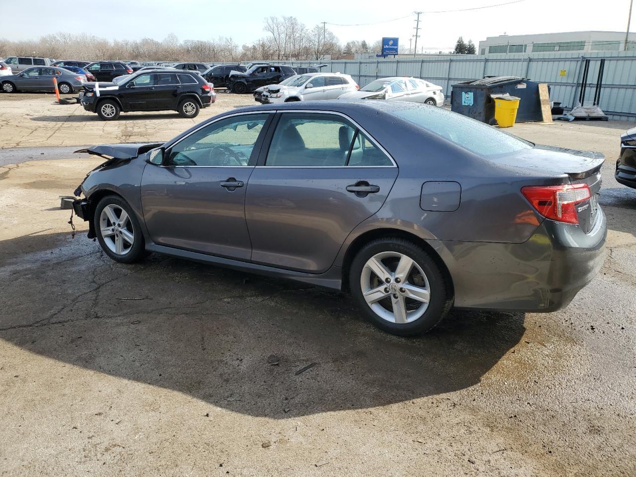 2014 TOYOTA CAMRY L - Image 2