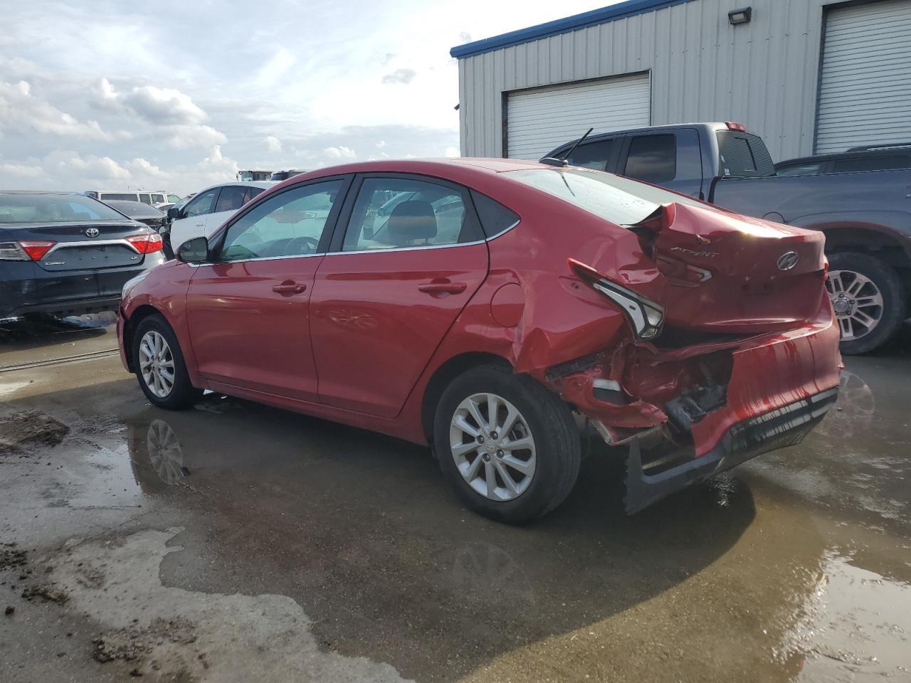 2021 HYUNDAI ACCENT SE - Фото 2