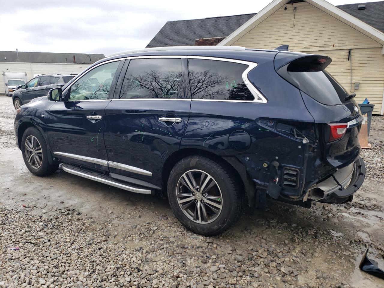 2017 INFINITI QX60 - Фото 2