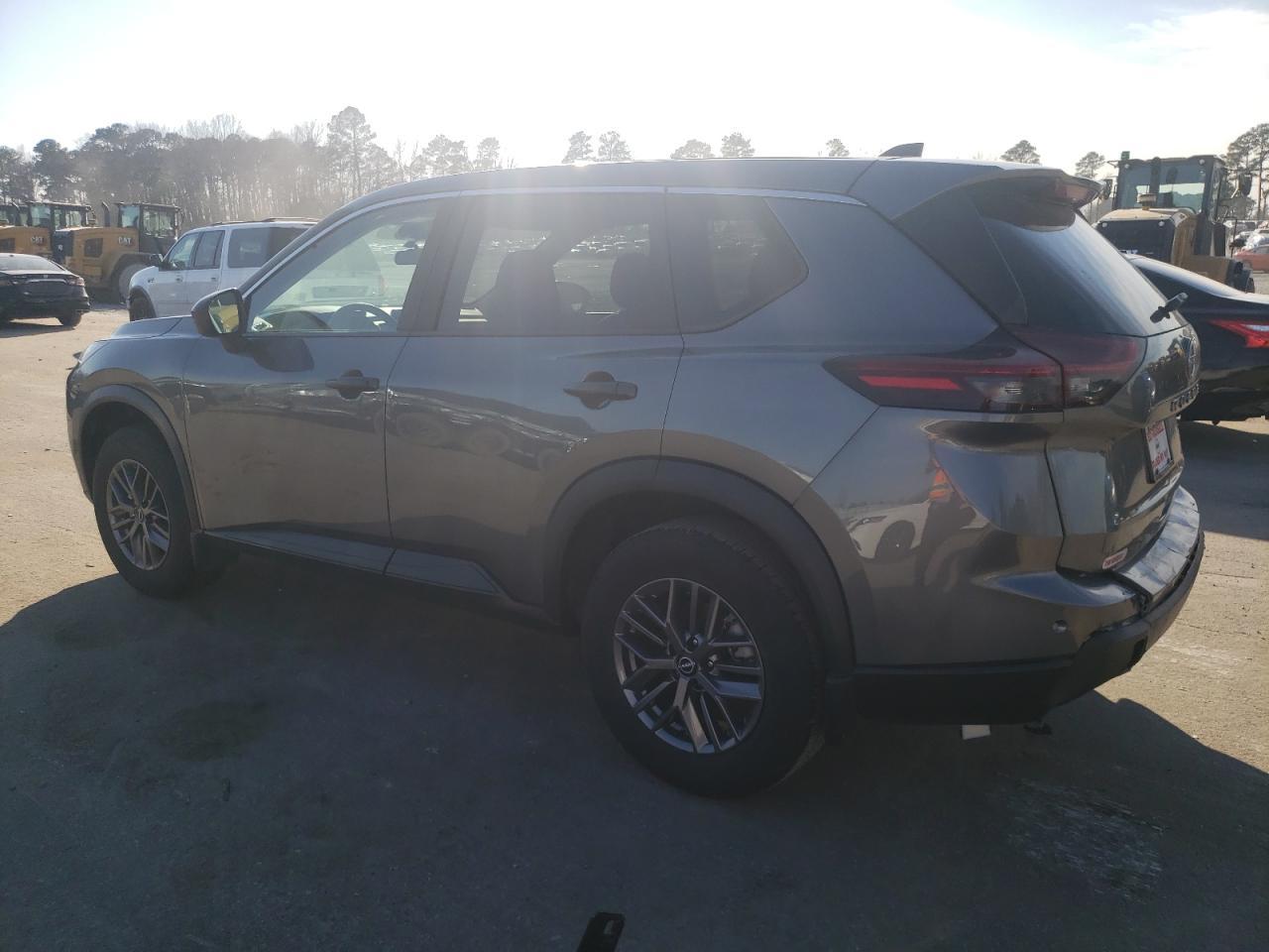 2024 NISSAN ROGUE S - Фото 2