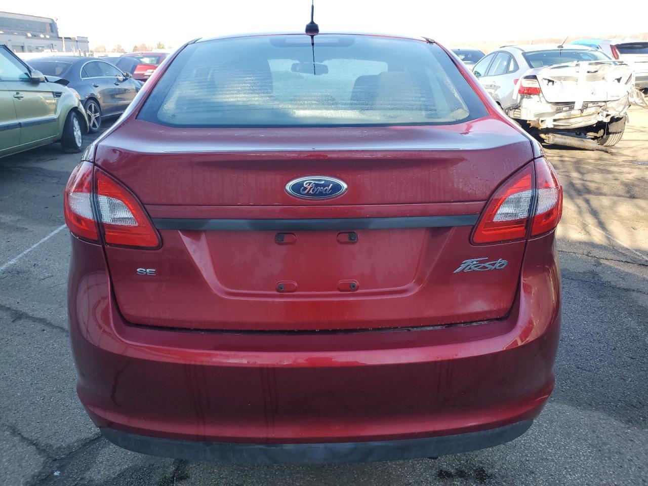 2013 FORD FIESTA SE - Image 6
