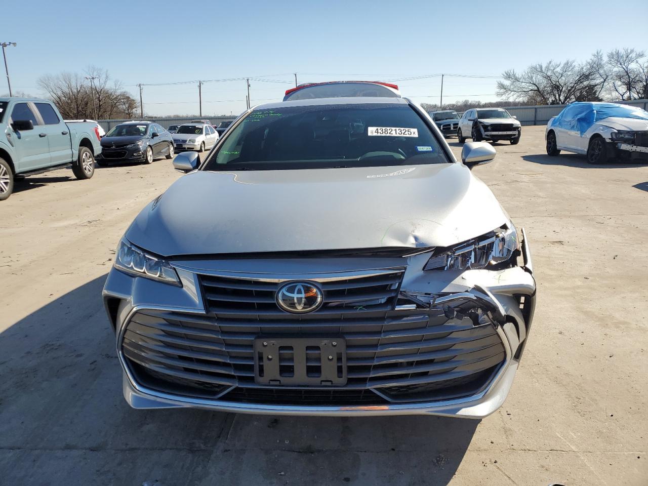 2022 TOYOTA AVALON XLE - Image 5